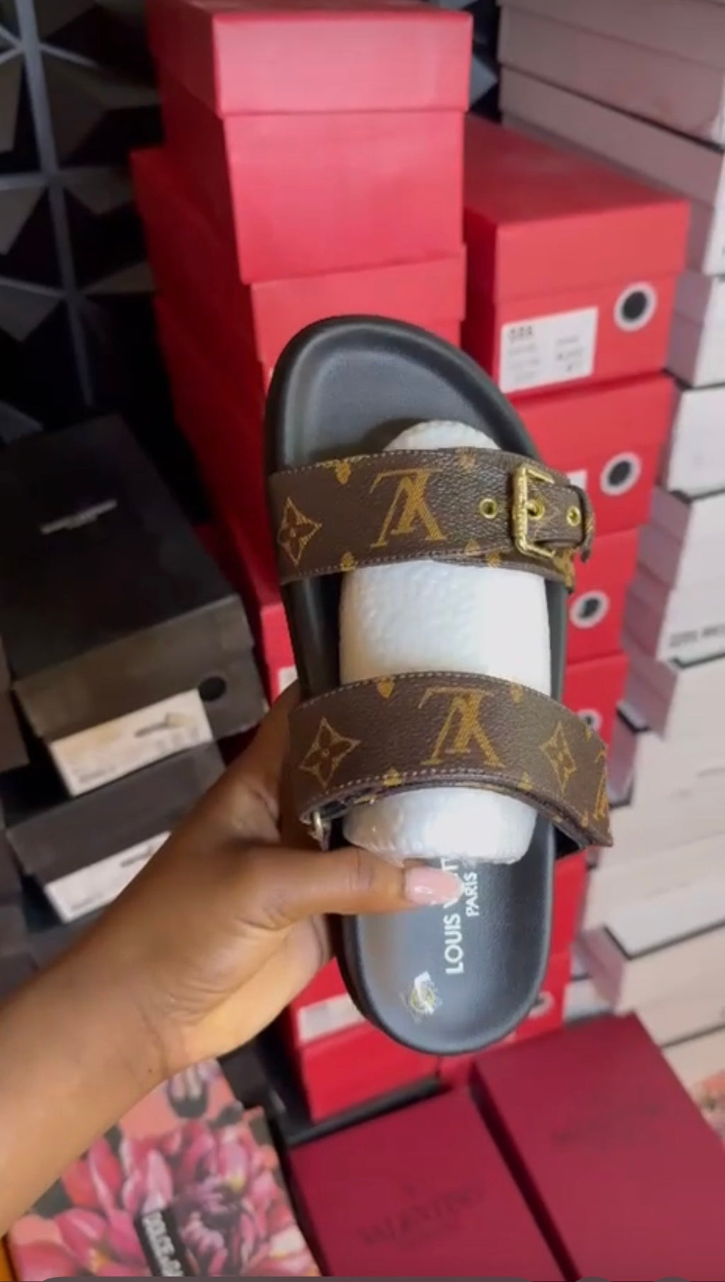 LV slide